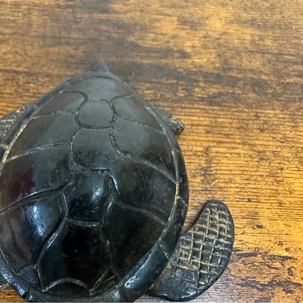 Vintage Cast Metal Sea Turtle Figurine Nautical Coastal Beach Decor Statue